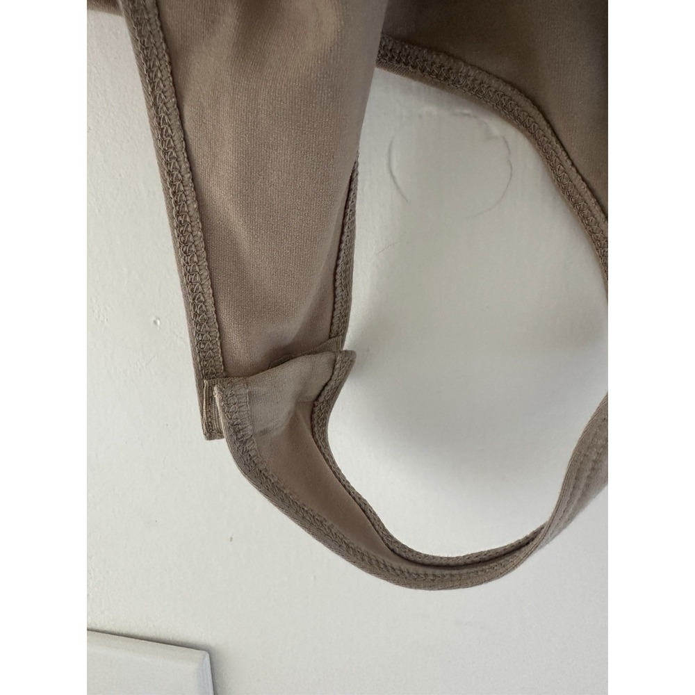 H&M Taupe Square Neck Bodysuit XS Sleeveless Stretch Minimalist Neutral Top - Picture 3 of 6